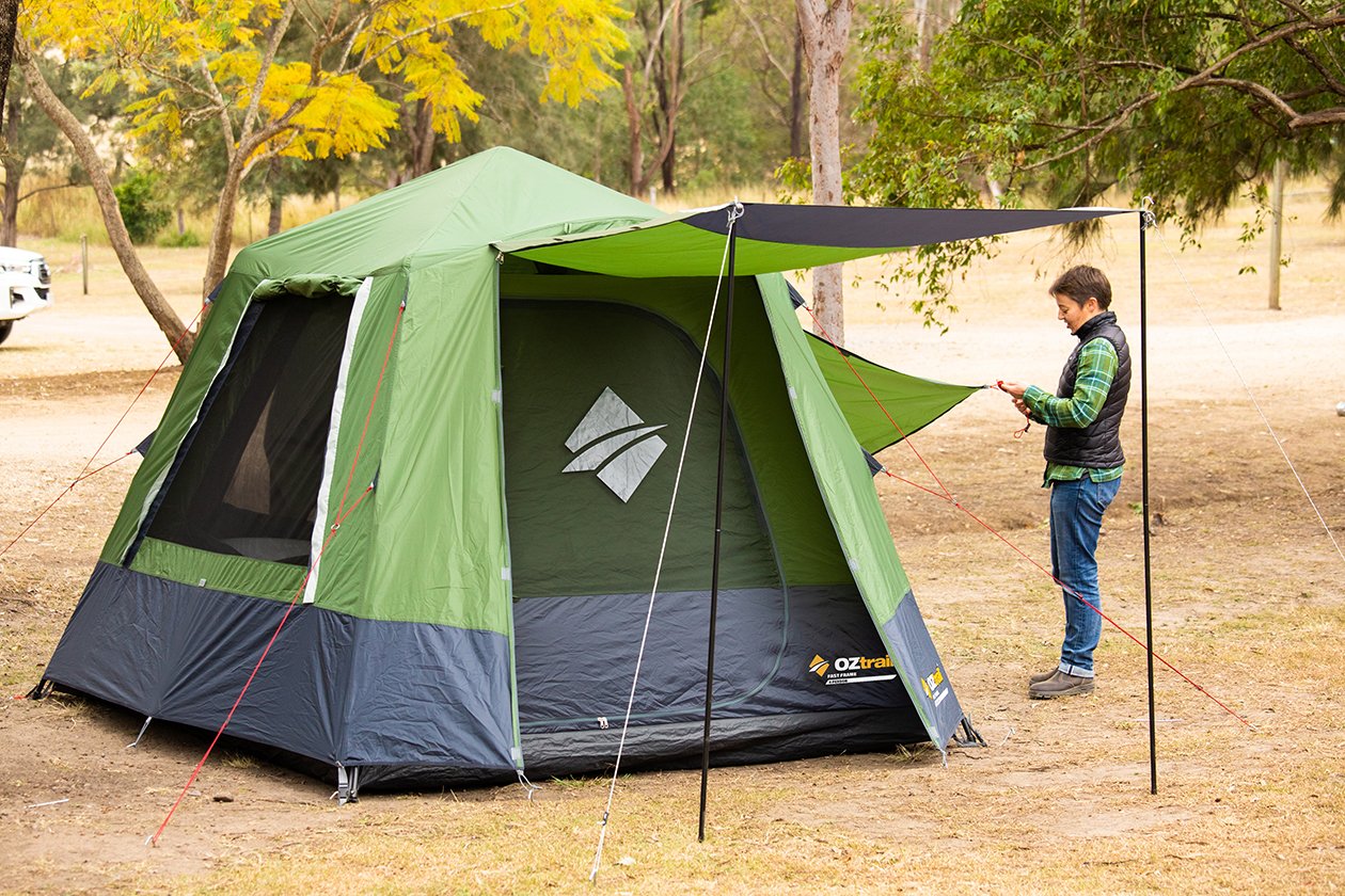 OZtrail Fast Frame 4 Person Tent