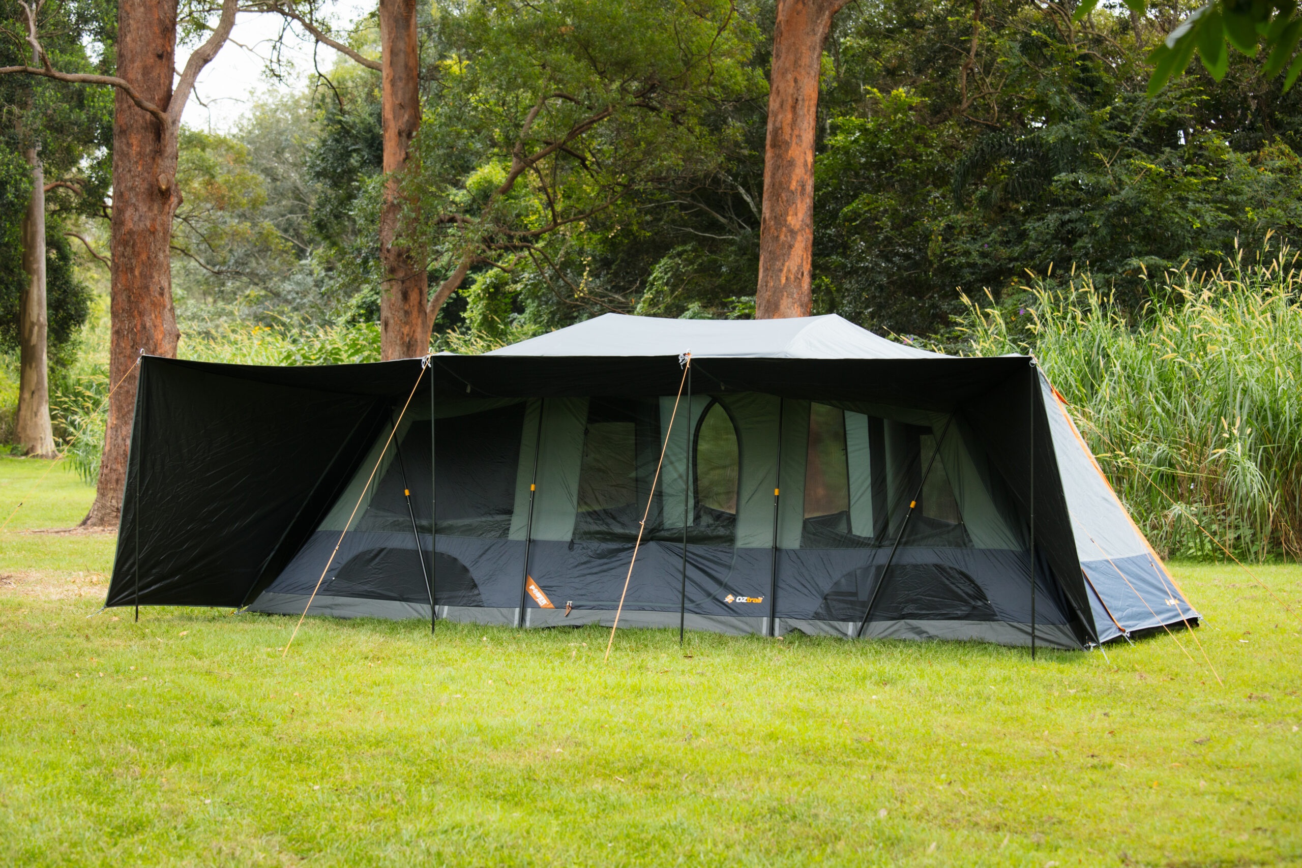 Oztrail Fast Frame Odyssey 10p Tent - Image 5